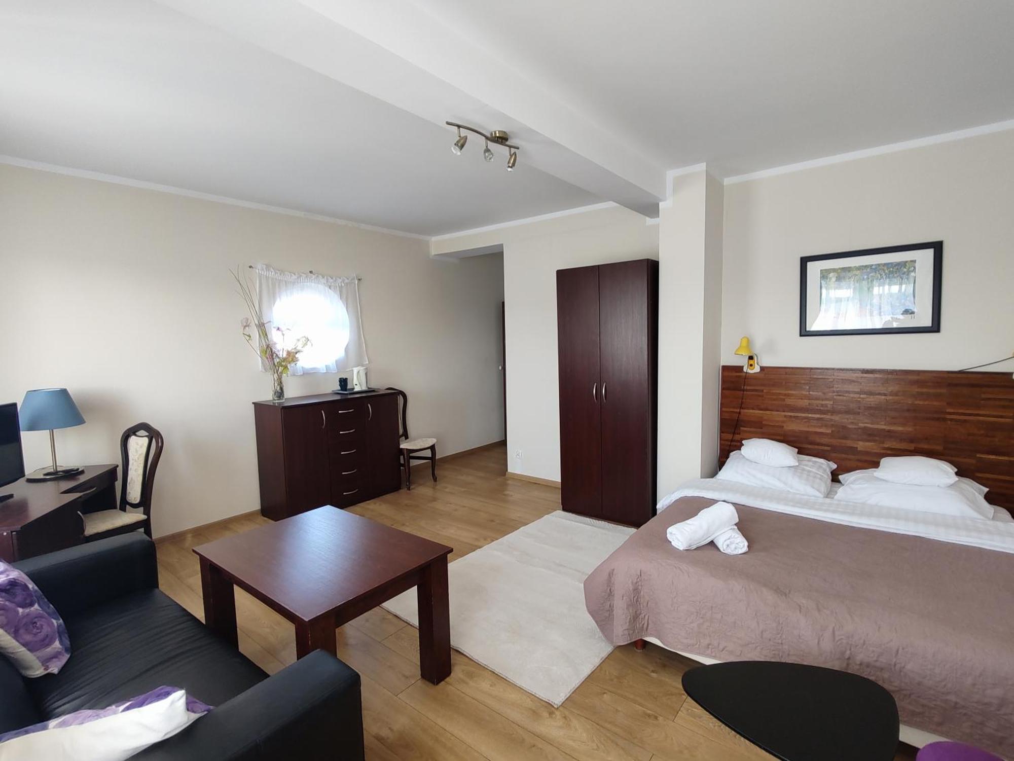Hotel Koral à Chłapowo Extérieur photo