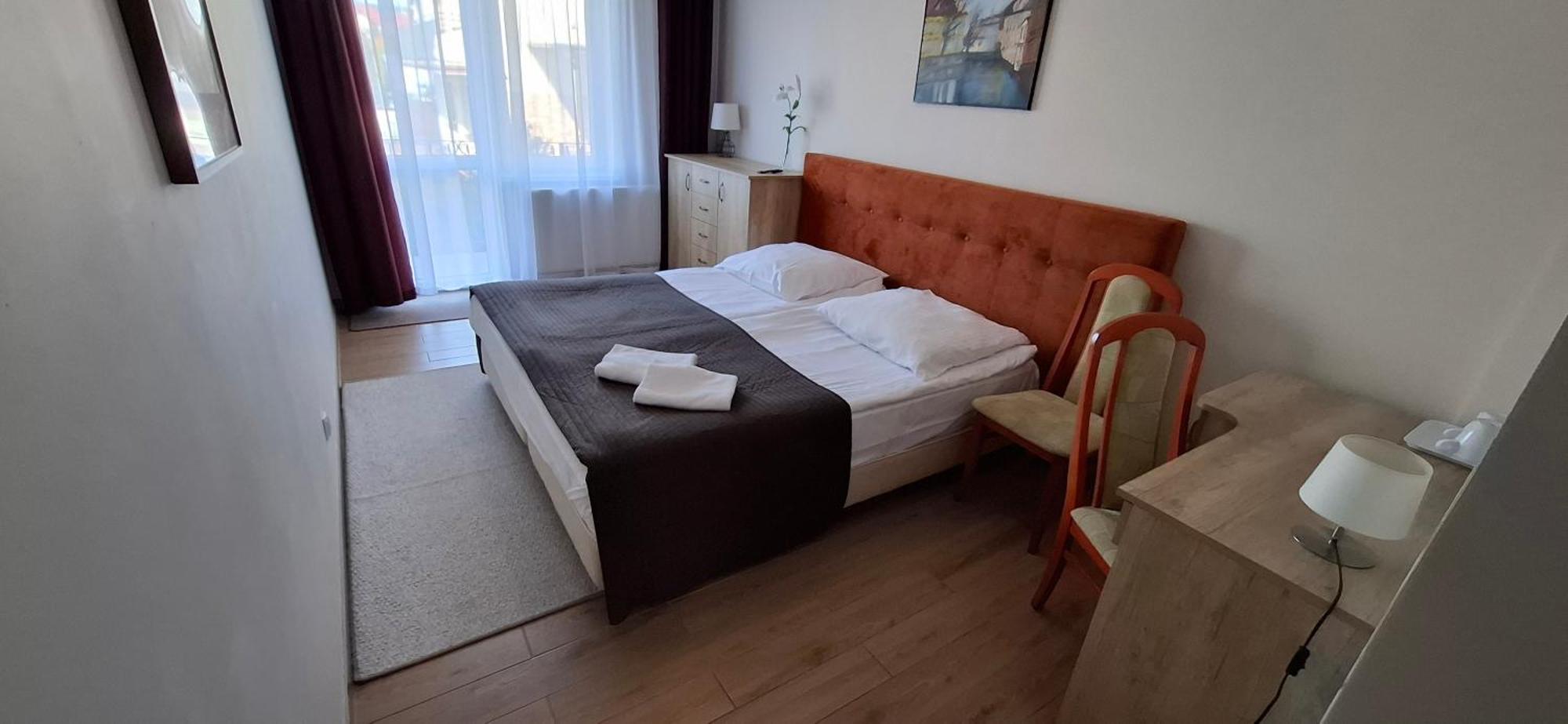 Hotel Koral à Chłapowo Extérieur photo