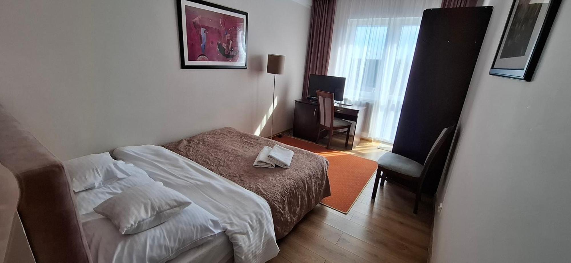 Hotel Koral à Chłapowo Extérieur photo