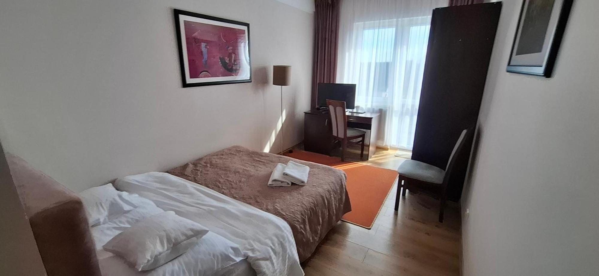Hotel Koral à Chłapowo Extérieur photo